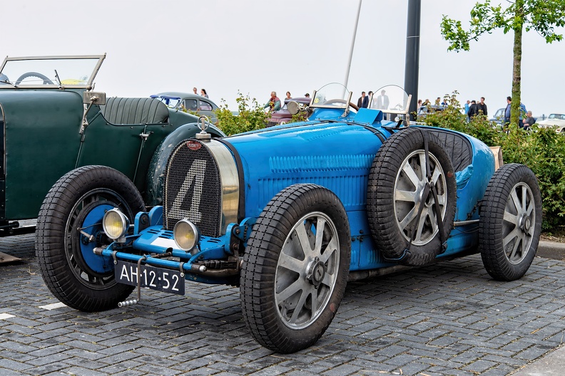 Bugatti T35C GP 1926 fl3q.jpg