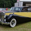 Rolls Royce Silver Wraith limousine by Freestone & Webb 1955 fl3q.jpg