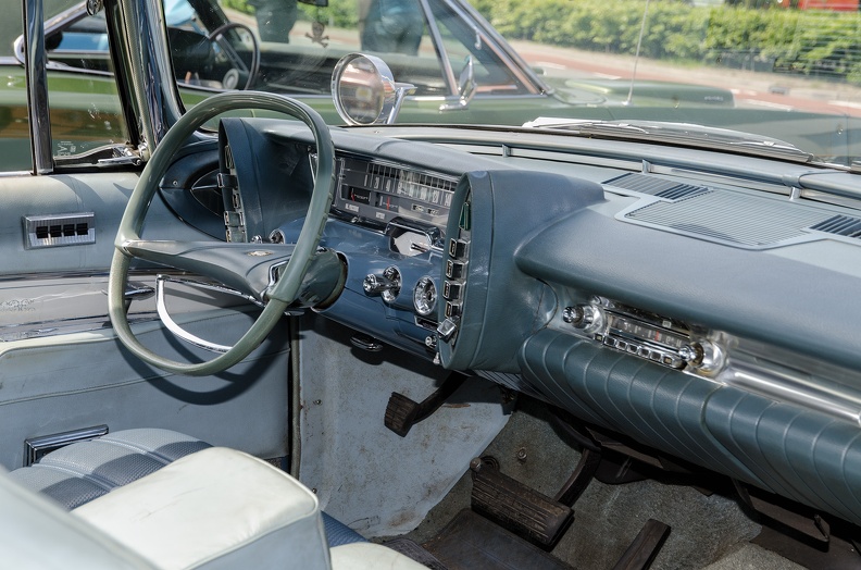 Imperial Crown Southampton hardtop sedan 1963 interior.jpg