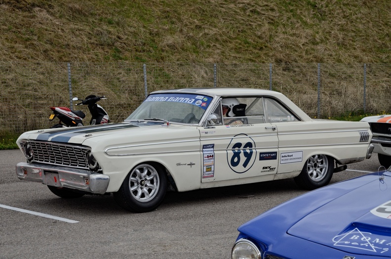 Ford Falcon Sprint hardtop coupe 1964 f3q.jpg