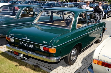 Audi 60 L 2-door sedan 1972 r3q