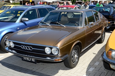 Audi 100 Coupe S 1973 brown fl3q