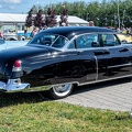 Cadillac 60 Special Fleetwood 1952 r3q.jpg