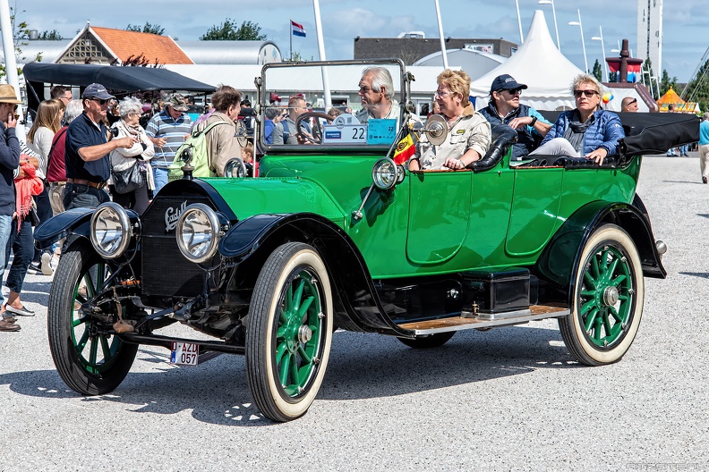Cadillac Model 30 tourer 1913 fl3q.jpg