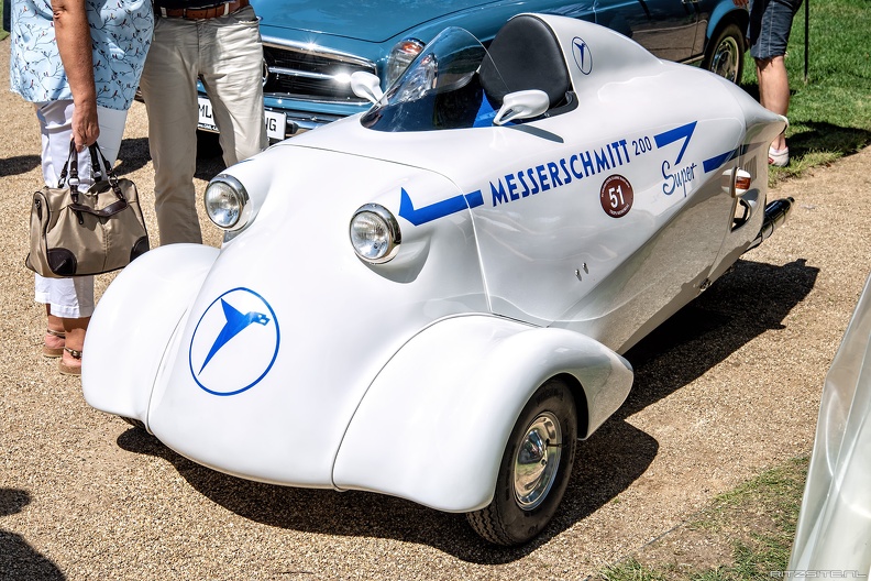 Messerschmitt KR200 Super record car replica 1955 fl3q.jpg