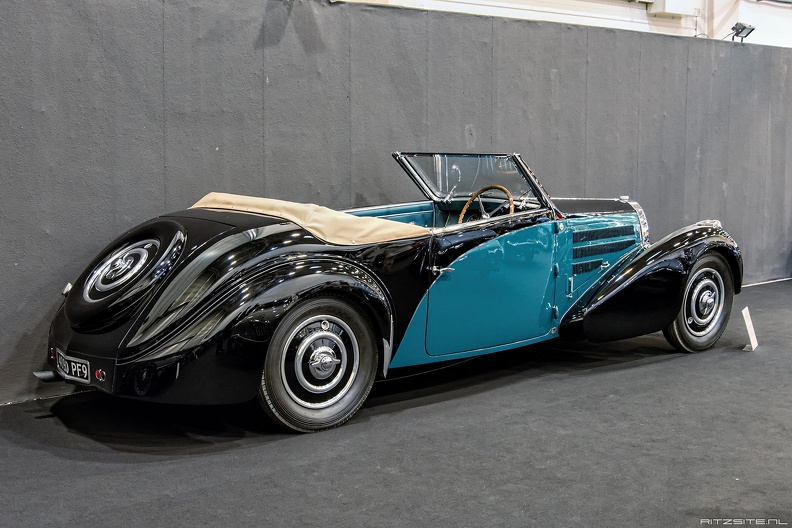 Bugatti T57 C Stelvio by Gangloff 1938 r3q.jpg