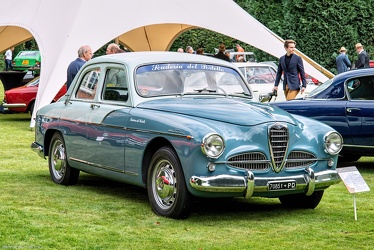 Alfa Romeo 1900 Super berlina 1957 fr3q