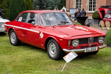 Alfa Romeo GTA 1300 Junior by Bertone 1968 fr3q