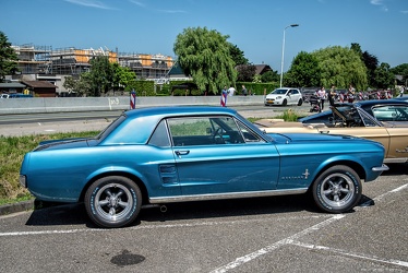 Ford Mustang S1 hardtop coupe 1967 side