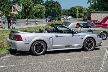 Ford Mustang S4 GT 4,6 convertible coupe 2000 r3q