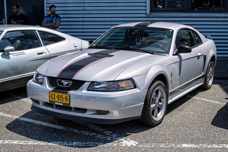 Ford Mustang S4 3,8 fastback coupe 2002 fl3q.jpg