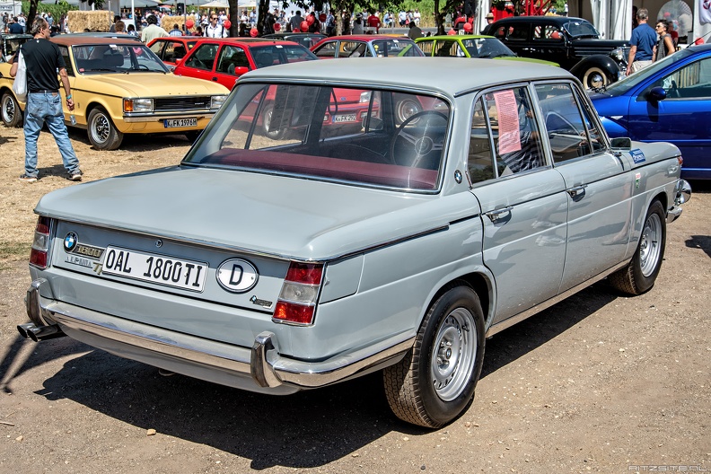 Alpina BMW 1800 ti 1965 r3q.jpg