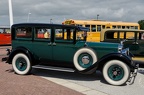 Packard 640 Custom Eight 4-door sedan 1929 side