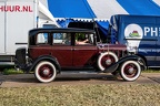 Chevrolet Confederate DeLuxe special sedan 1932 side